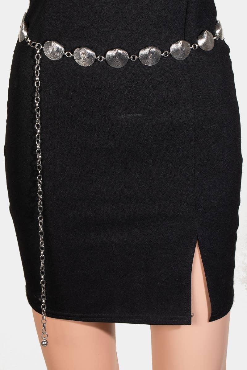 Metallic Clam Shell Chain Belt