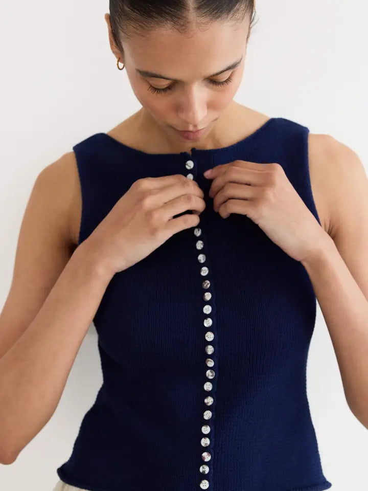 The Shelby Top