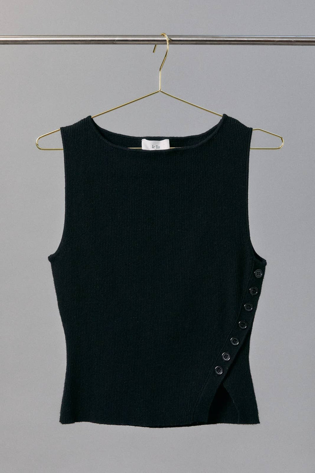 Boat Neck Button Tank
