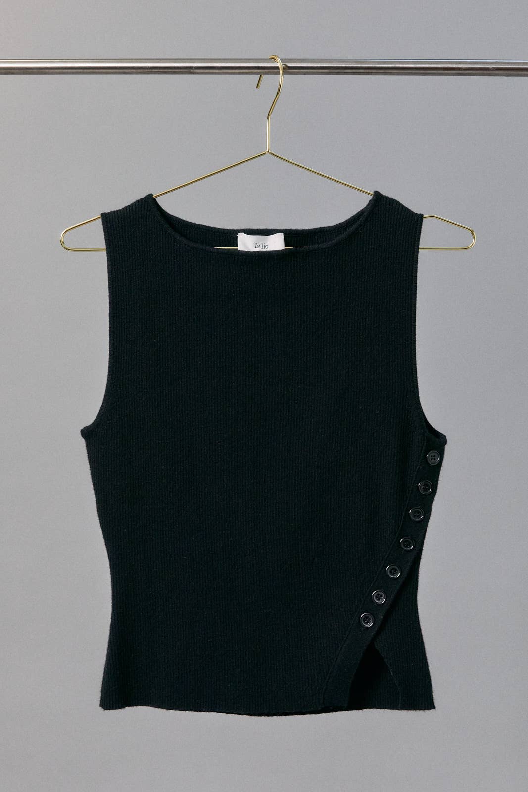 Boat Neck Button Tank