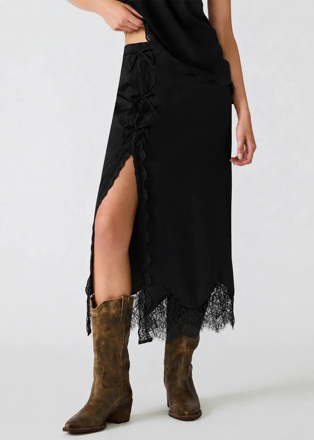 Lissandra Skirt
