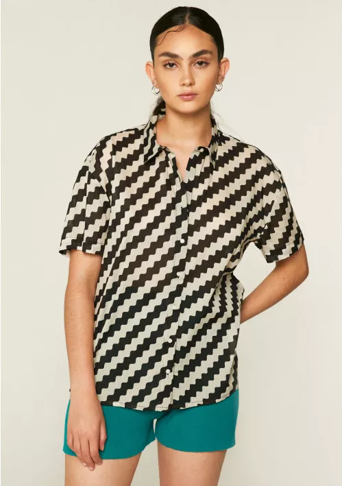 B&W Wiggle Top